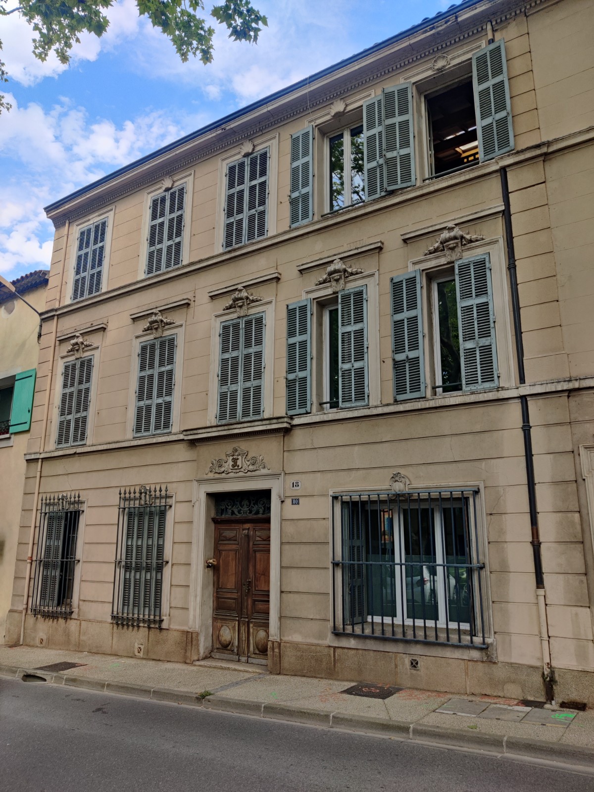 Immeuble Pertuis/Rouyere (84120)